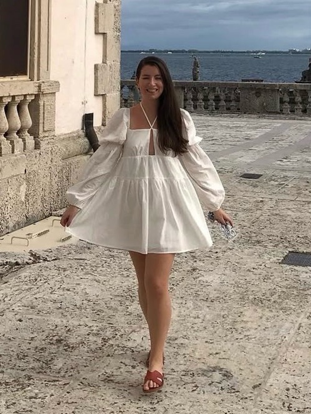Elegant White Mini Dress with Puff Sleeves